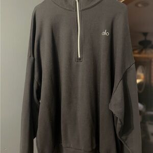 ALO Yoga Women’s Zip-Up Sweater